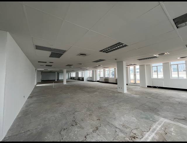 475M² OFFICE TO LET IN ILLOVO